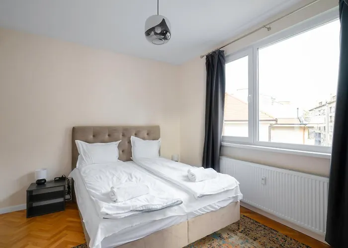 Apartament New With The View - 2bd Bright Flat Near Ndk *